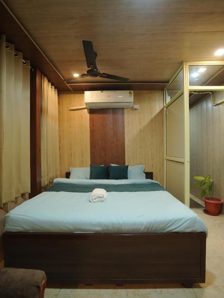 Yes Retreat Rishikesh Hotel Kültér fotó