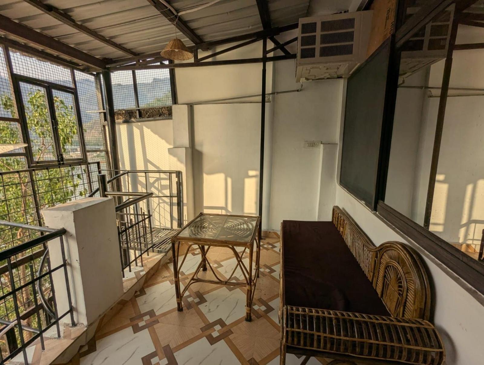 Yes Retreat Rishikesh Hotel Kültér fotó